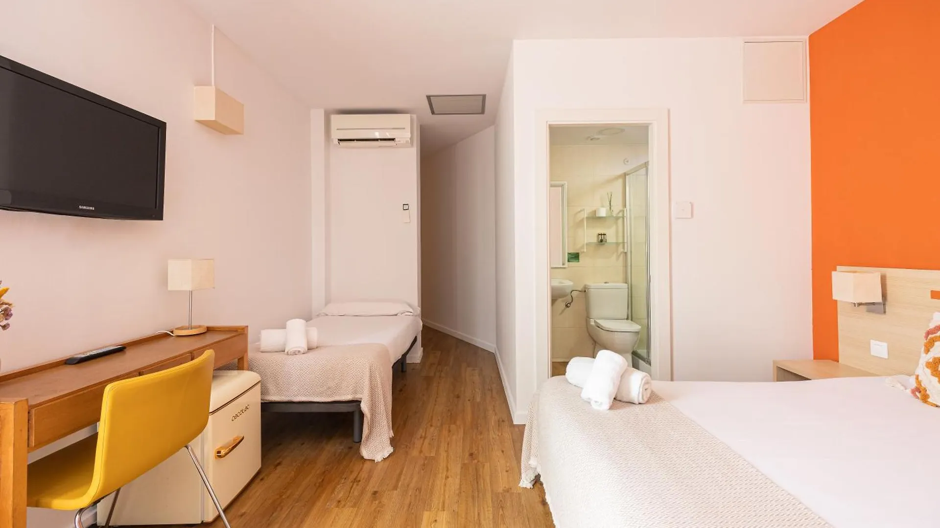 Hostal Barcelona Centro Guest house